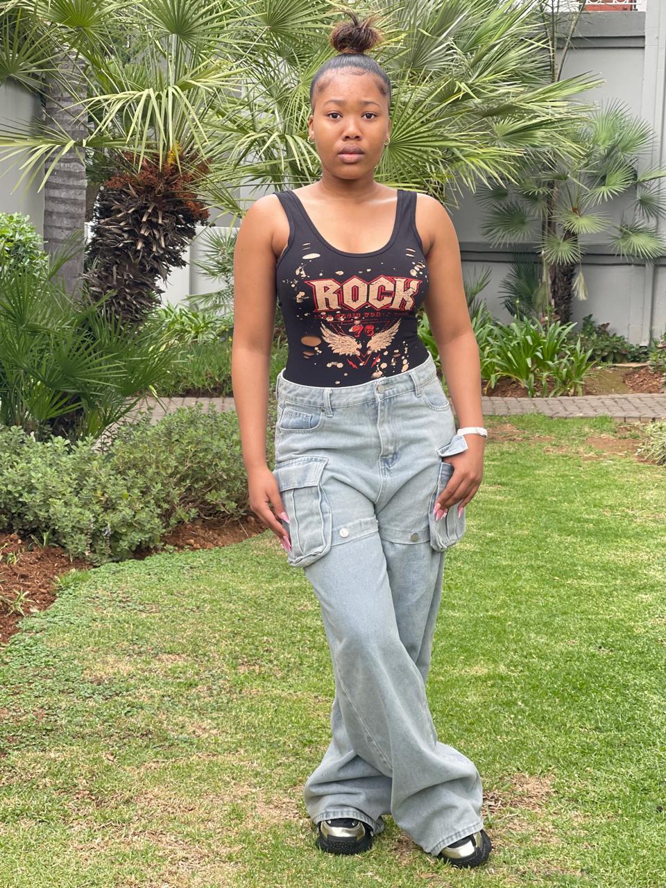 Fashionable and comfortable cargo pockets denim offering both style and functionality in johannesburg