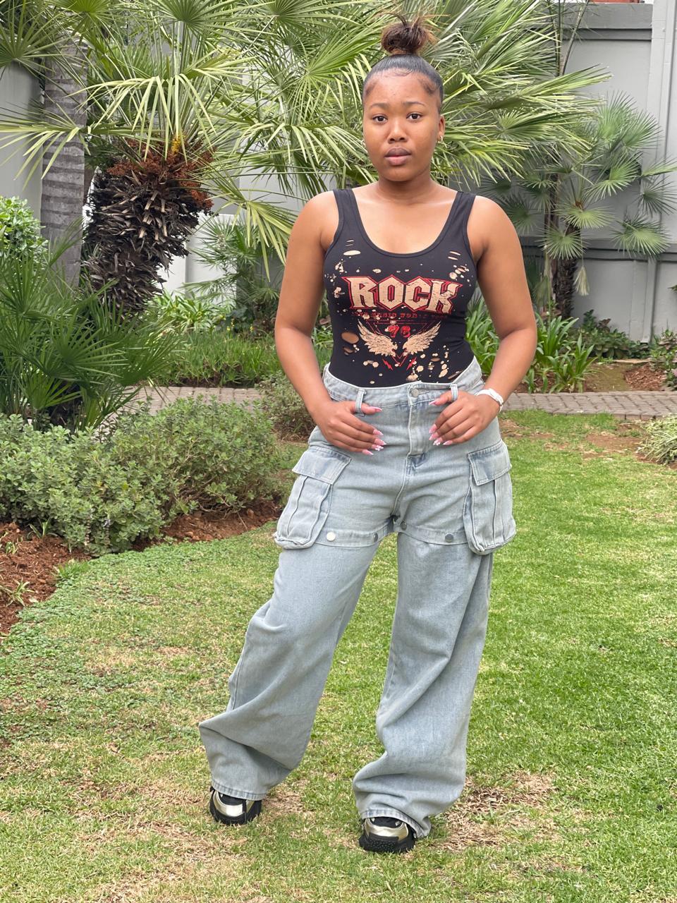 Fashionable and comfortable cargo pockets denim offering both style and functionality in johannesburg